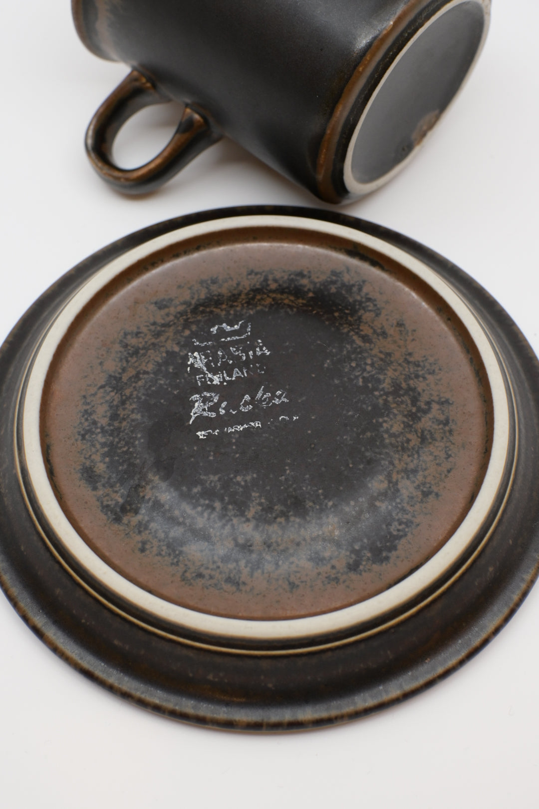 Coffee Cup & Saucer “ARABIA - Ruska”