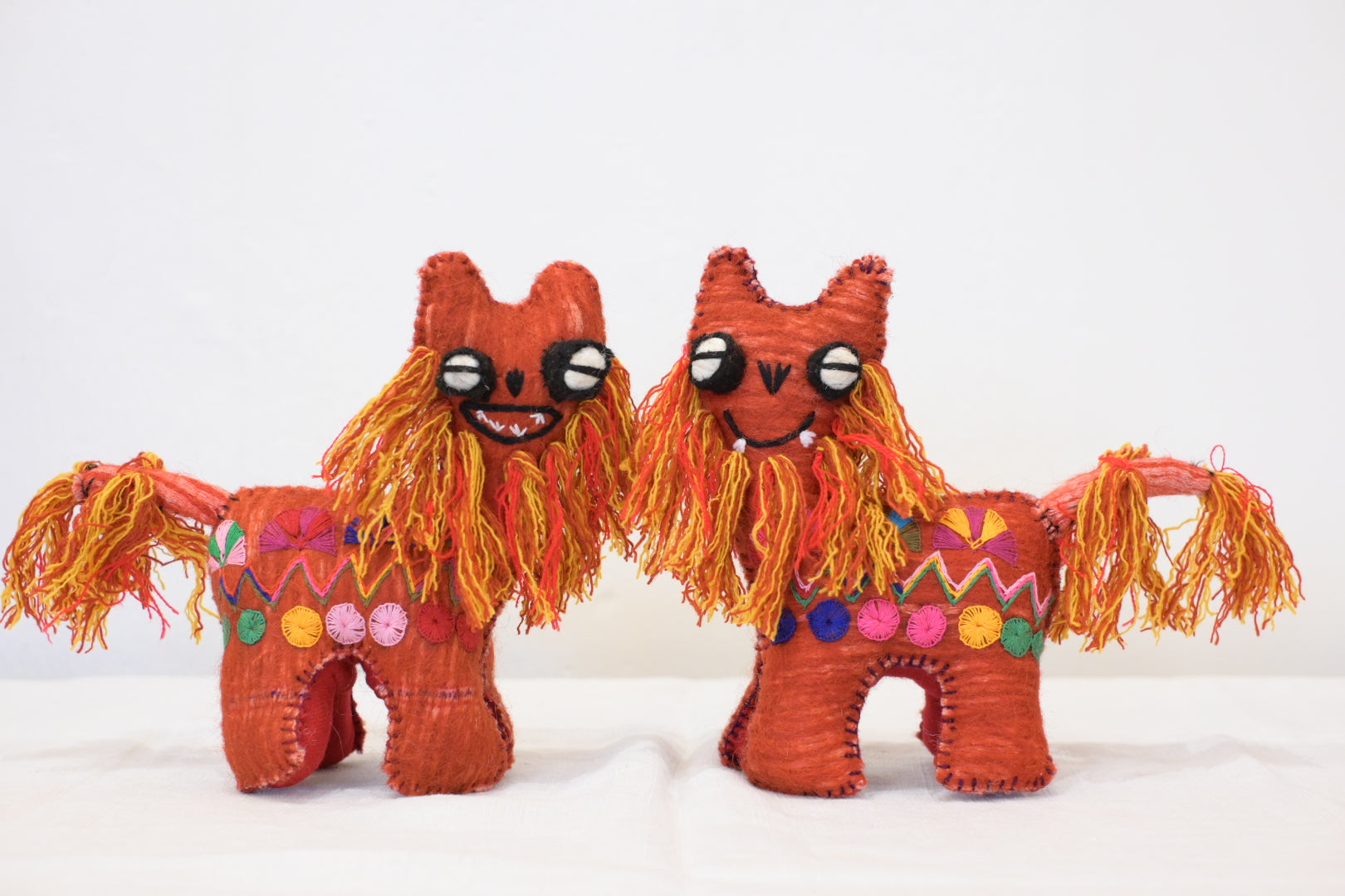 アニマリート シーサー / レッド　(San Juan Chamula , Mexico)