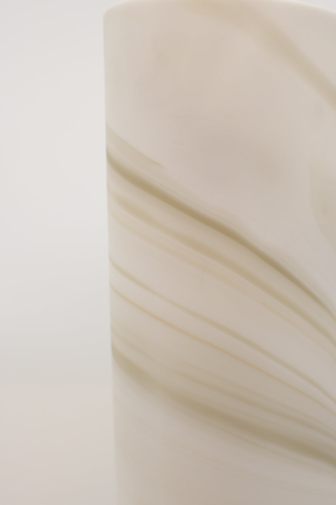 Glass Flower Vase "CARRARA" Peill & Putzler　(A)