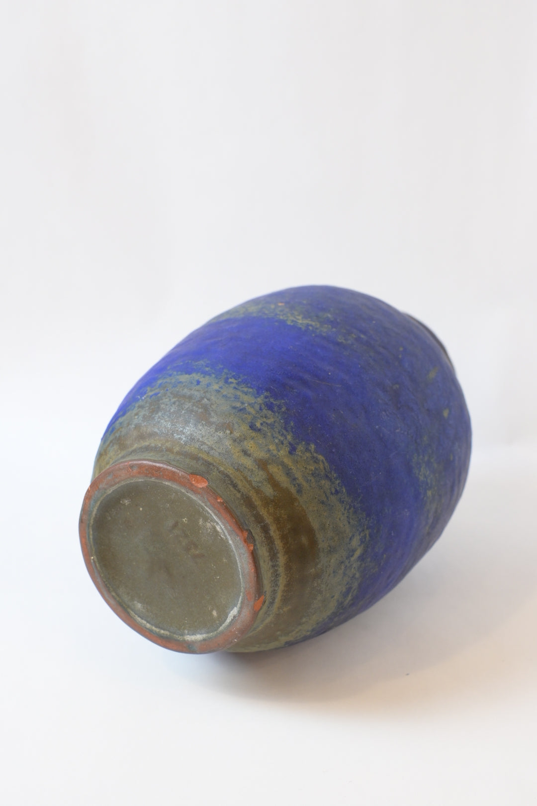 FAT LAVA Vase  “Karlsruhe Majolika”