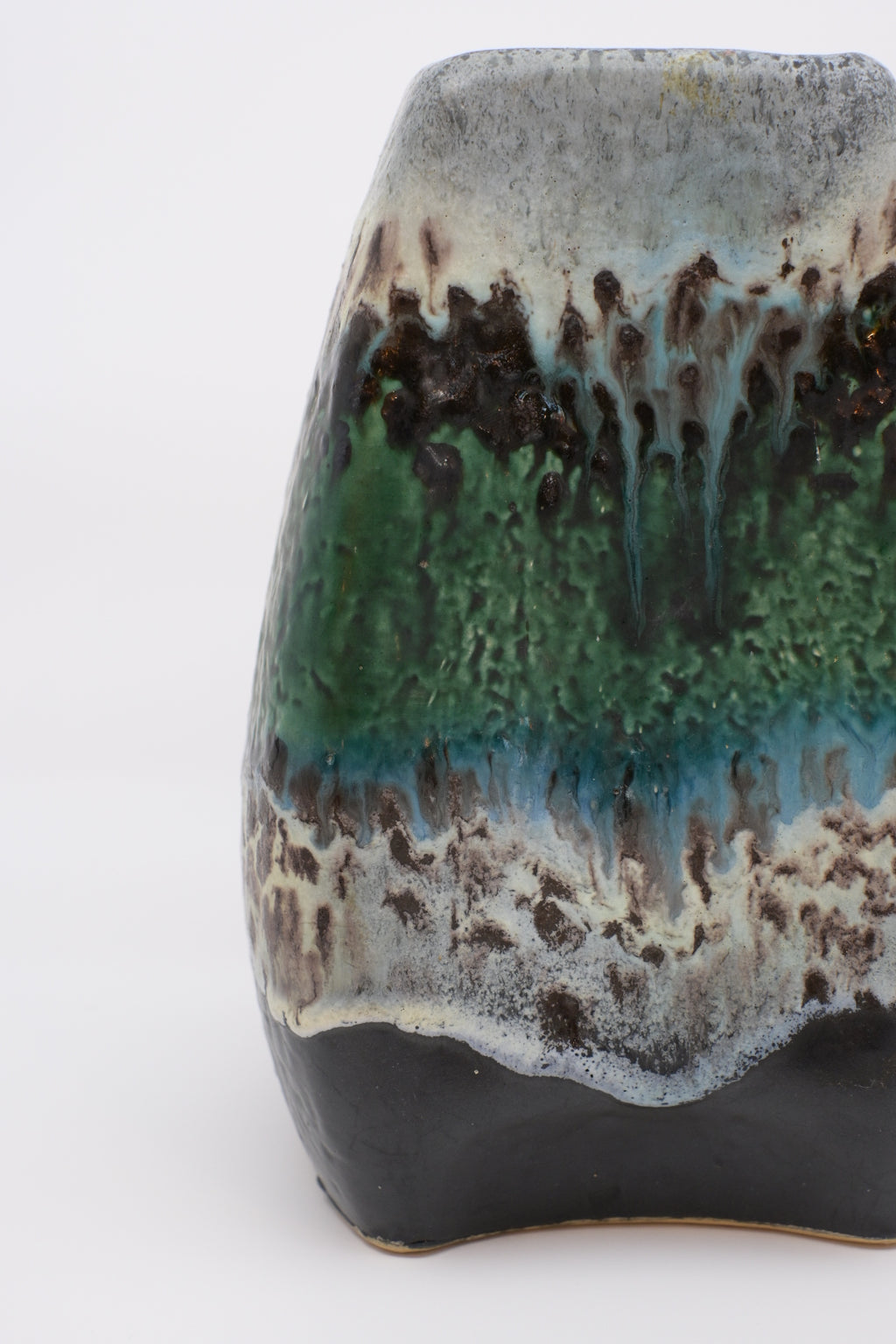 FAT LAVA Vase “Dümler & Breiden RELIEF20/20, POLAR“