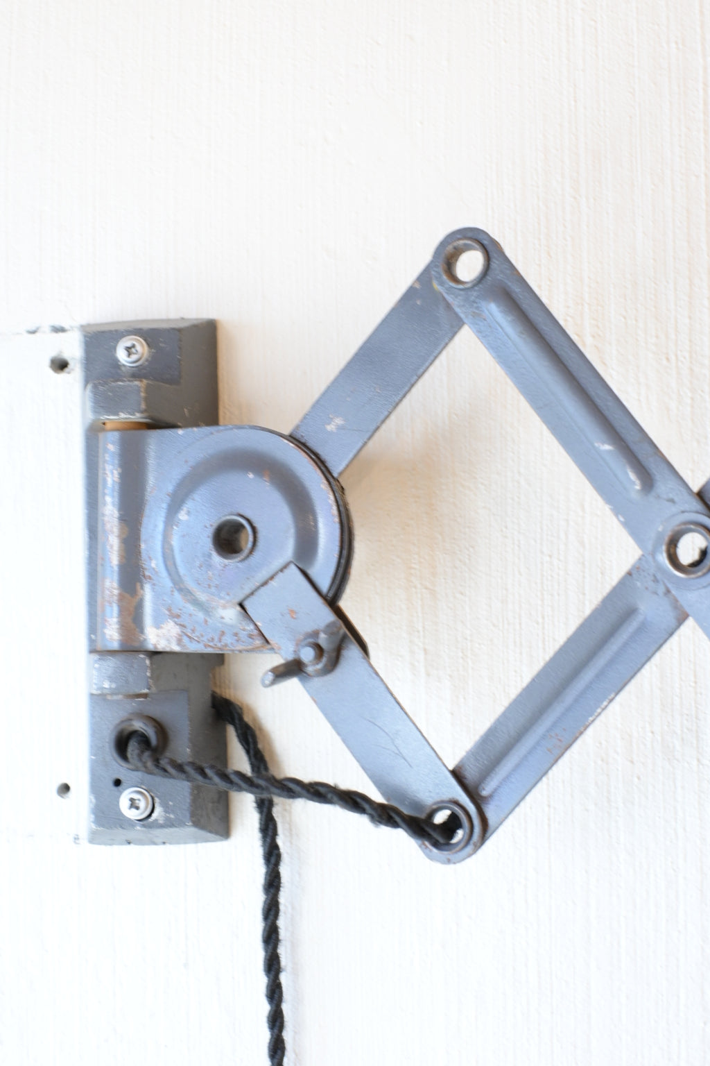 Industrial Scissor Lamp