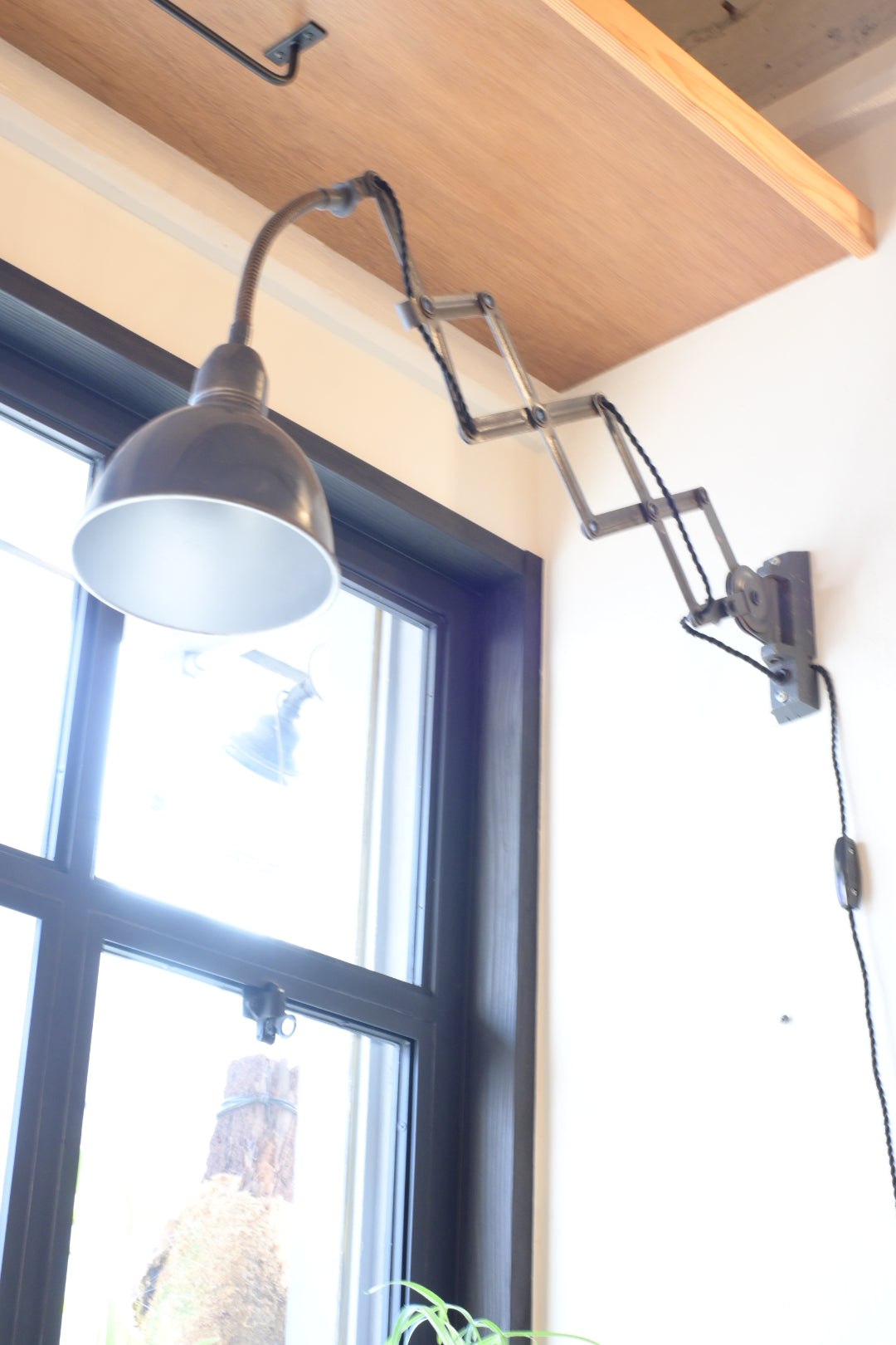 Industrial Scissor Lamp