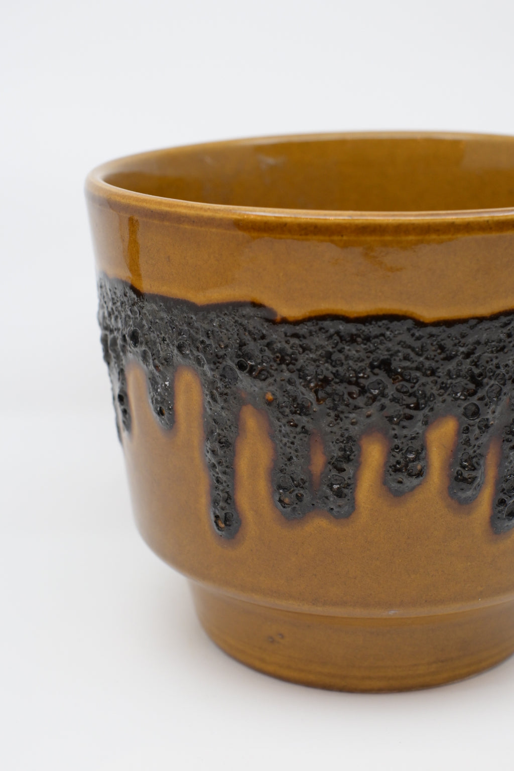 FAT LAVA Planter "BAY Keramik"