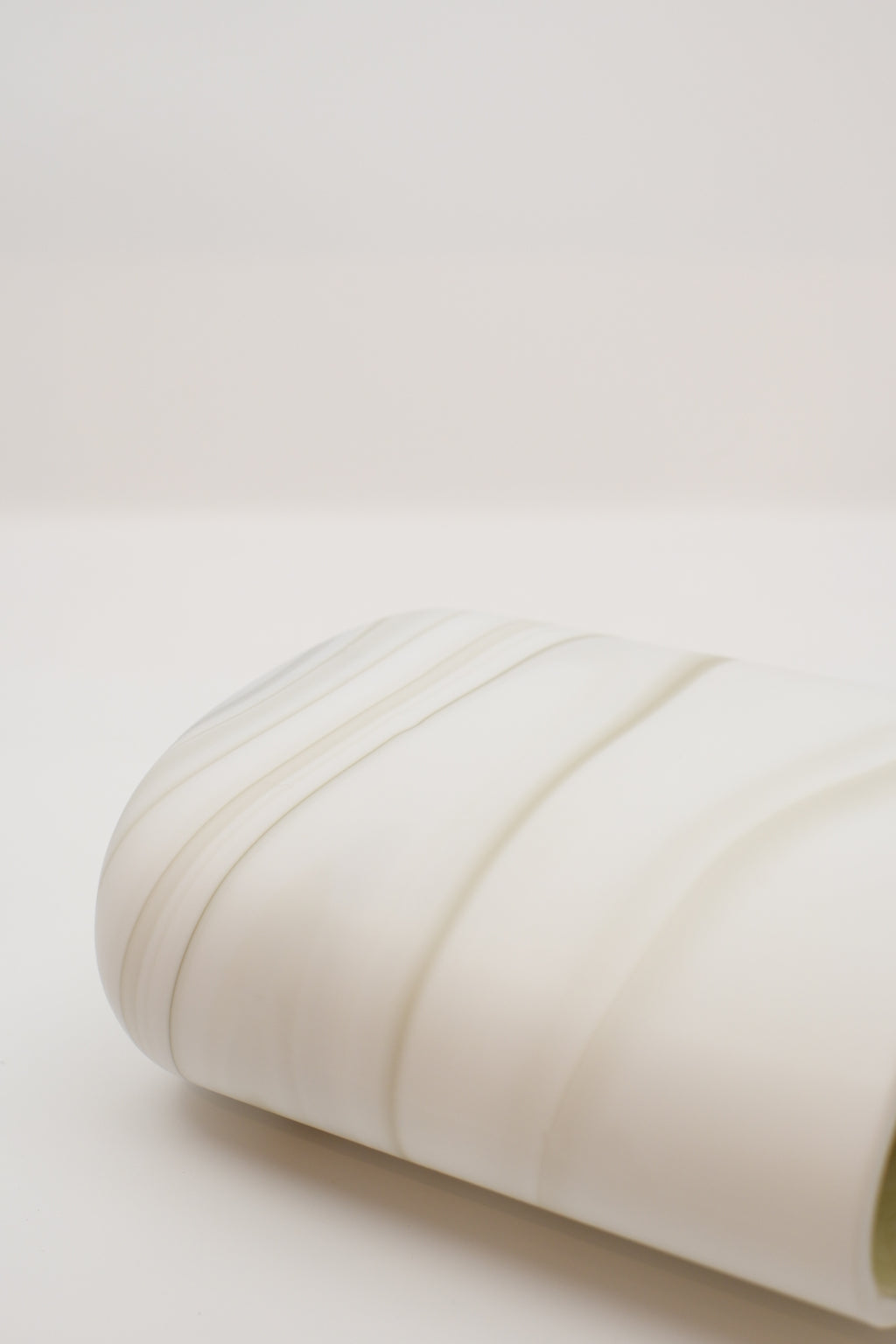 Glass Flower Vase "CARRARA" Peill & Putzler　(D)