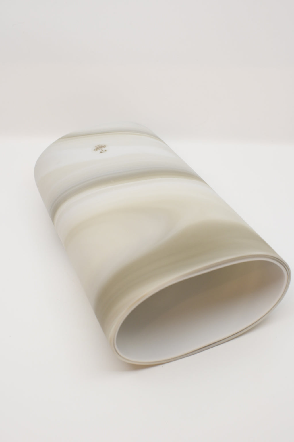 Glass Flower Vase "CARRARA" Peill & Putzler　(B)