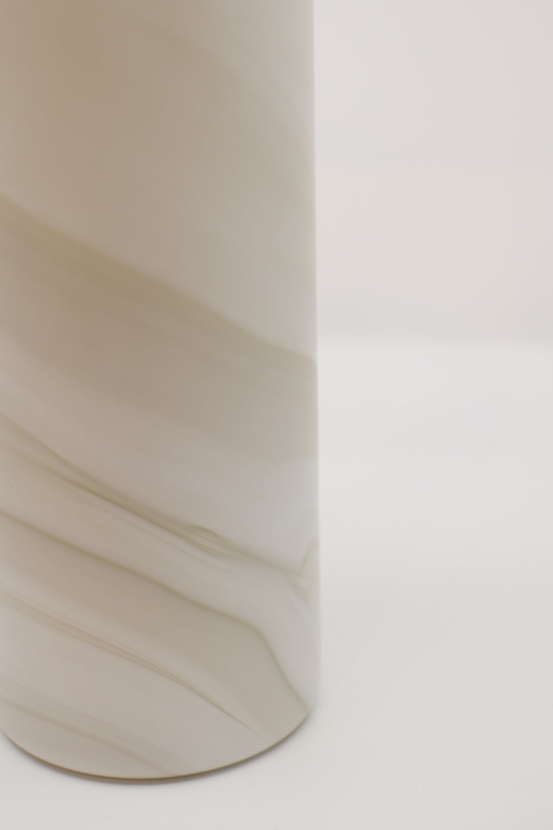 Glass Flower Vase "CARRARA" Peill & Putzler　(C)