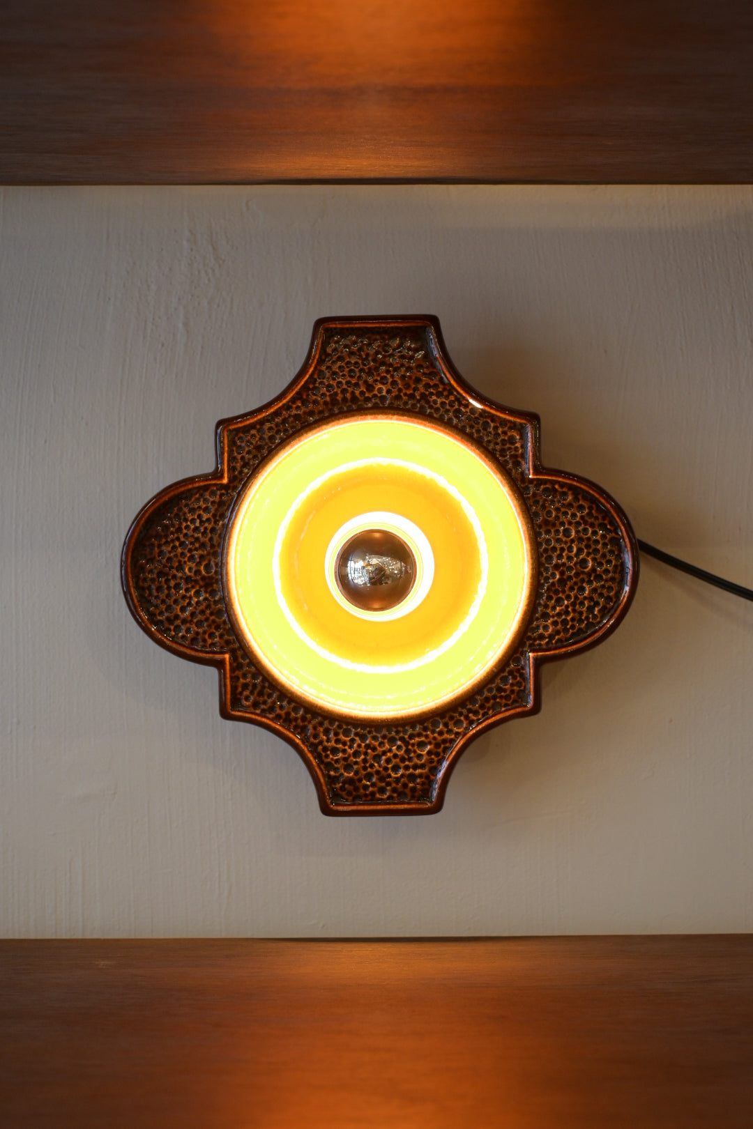 FAT LAVA Wall Lamp
