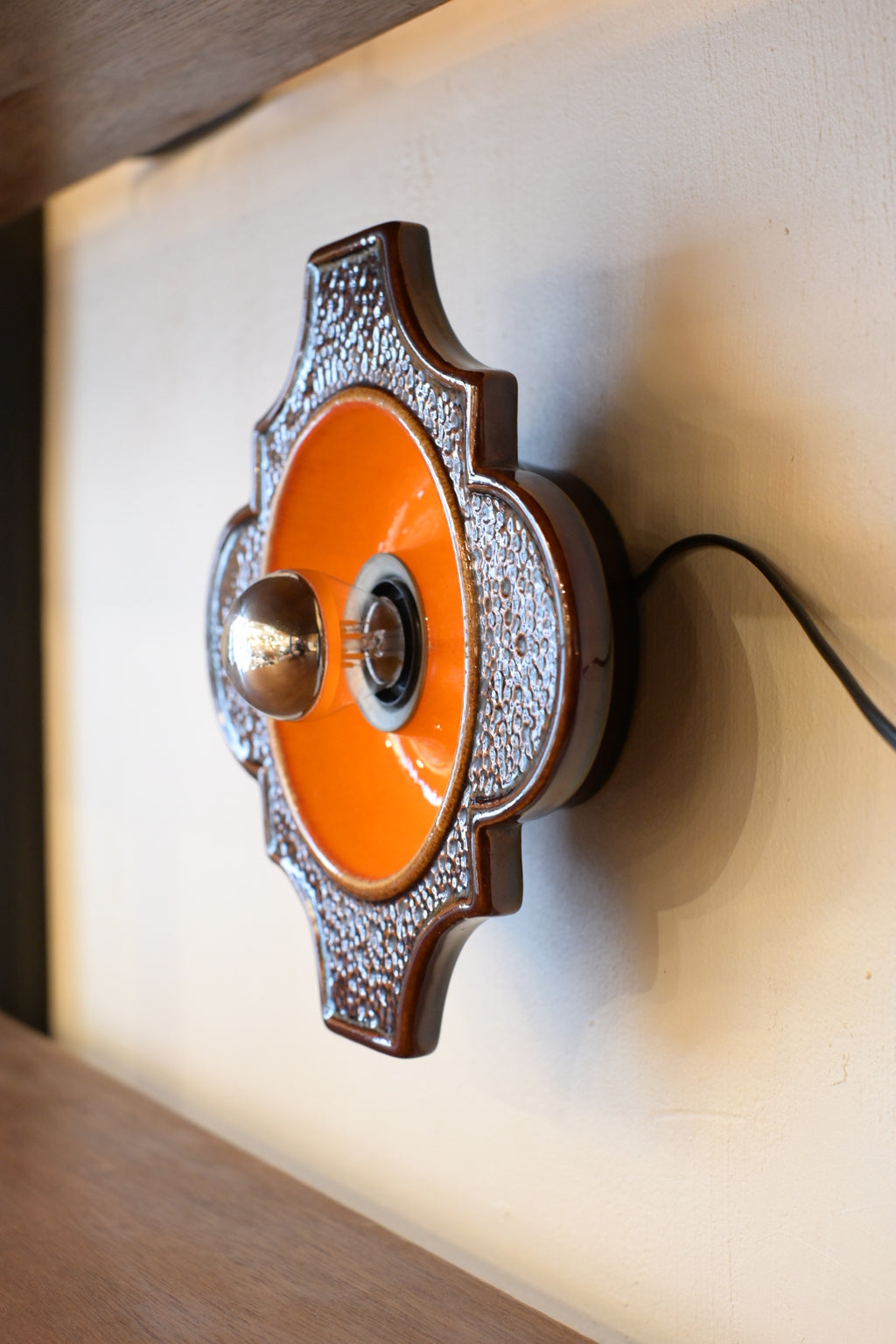 FAT LAVA Wall Lamp