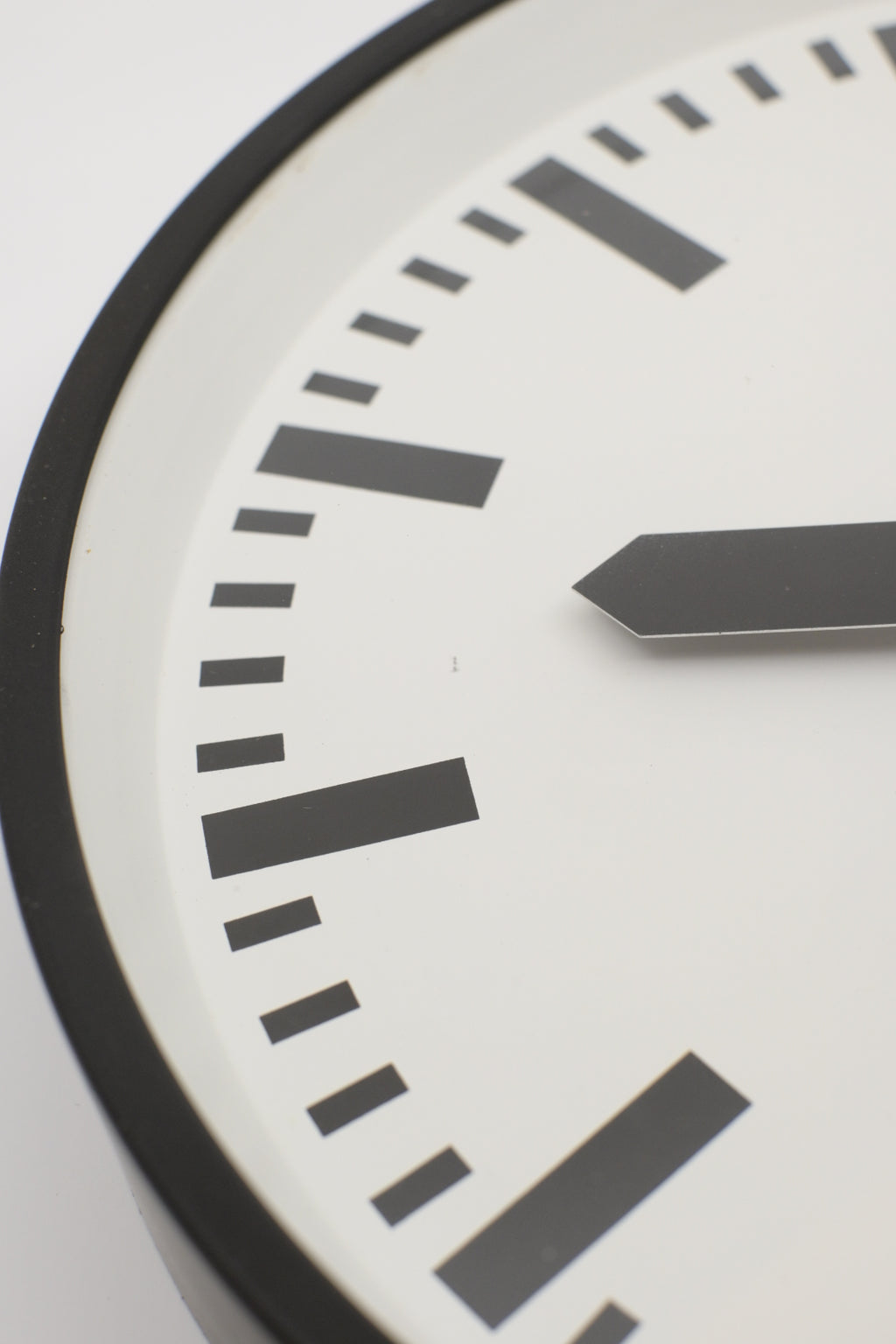 Station Wall Clock  "SIEMENS"