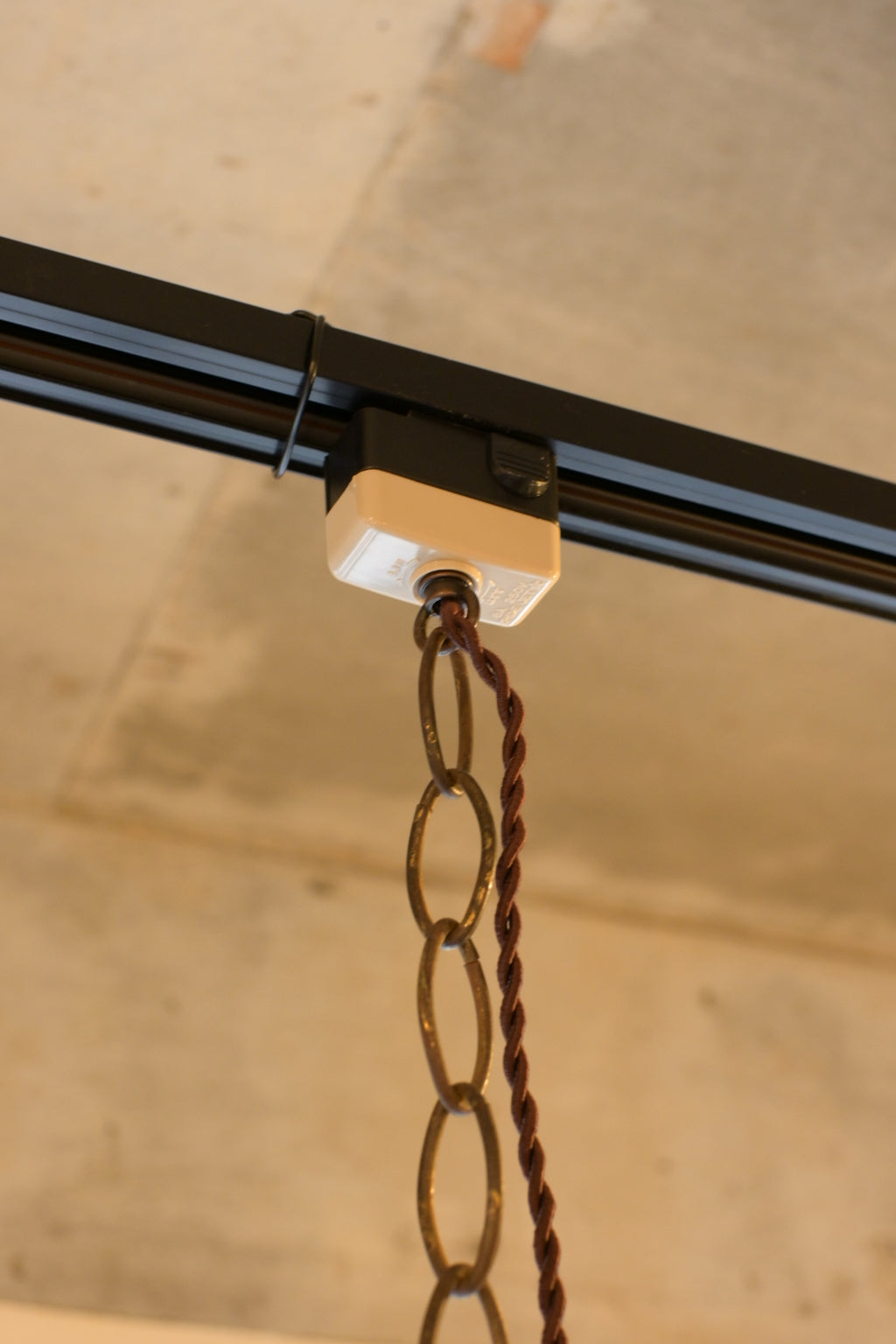 Industrial Pendant Lamp